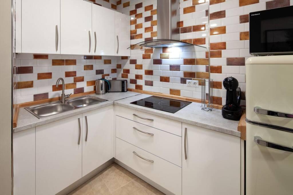 San Juan Roomalaga By Bossh! Apartments Buitenkant foto